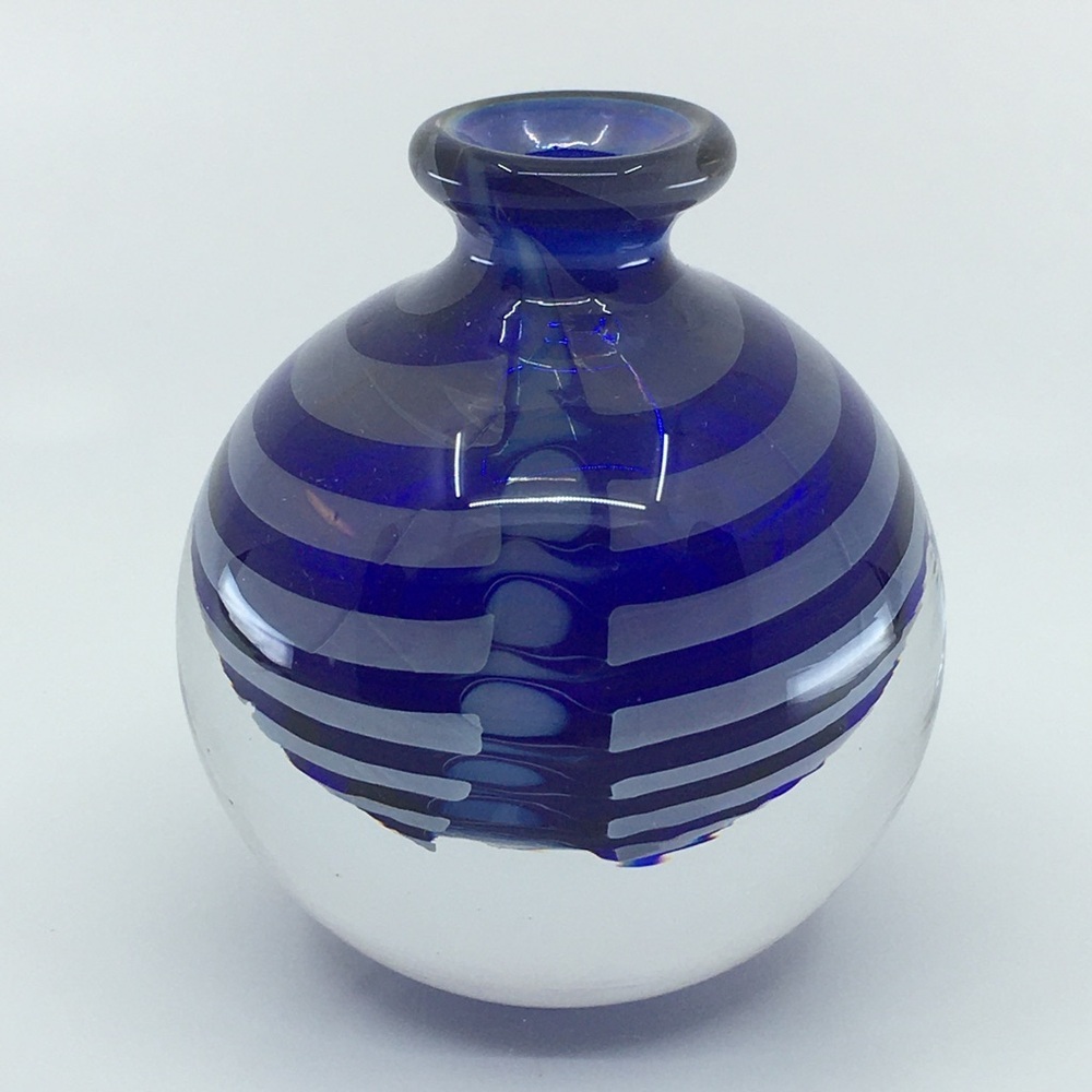 Vintage Cobalt Blue Swirl Glass Vase Paperweight Collectible Art Glass Round - Picture 1 of 10